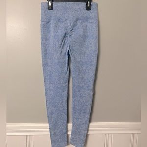 RXRXCOCO scrunch workout leggings. Size medium.